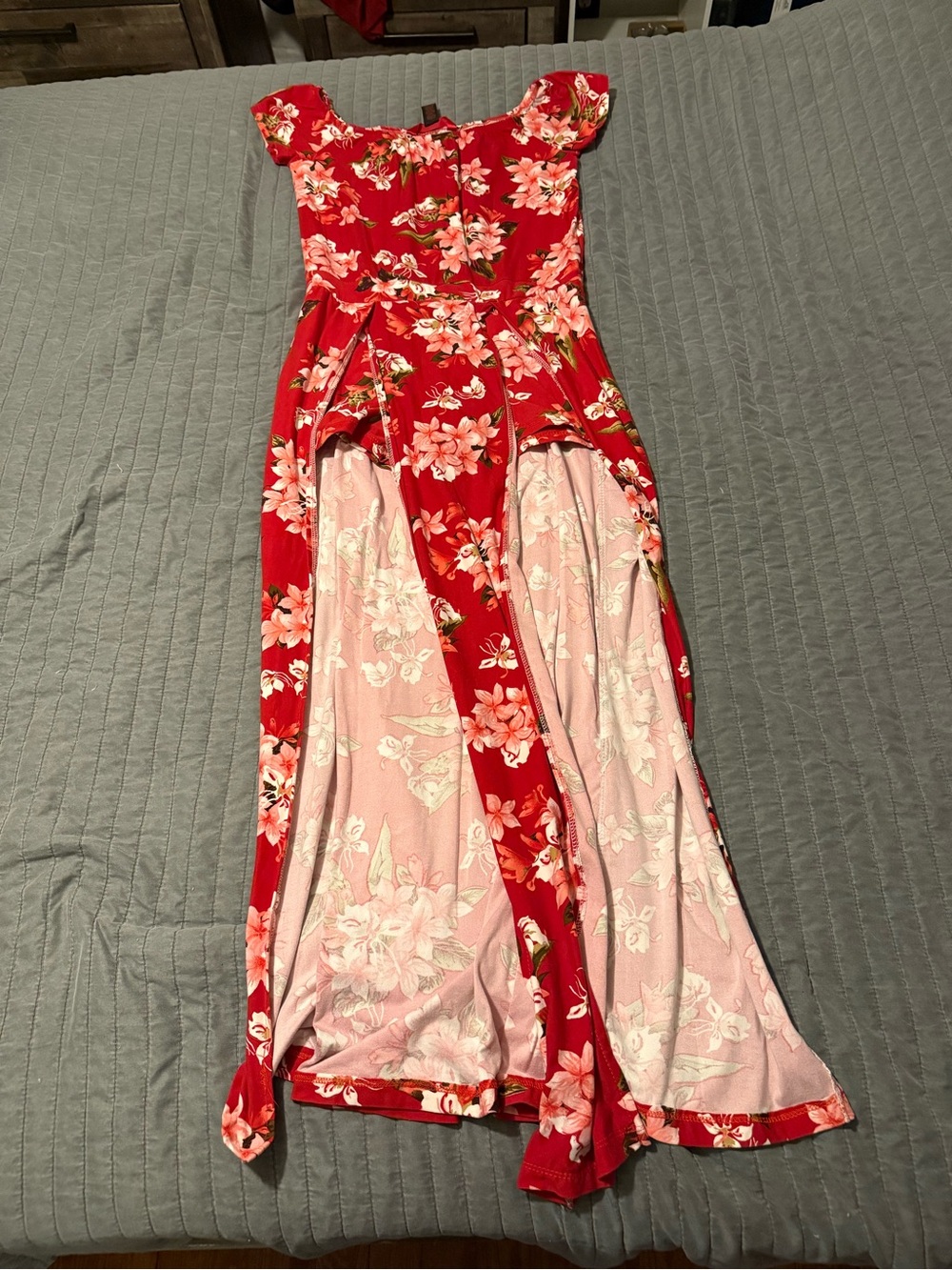 Hot Kiss Red Floral Cap-Sleeve Maxi Dress